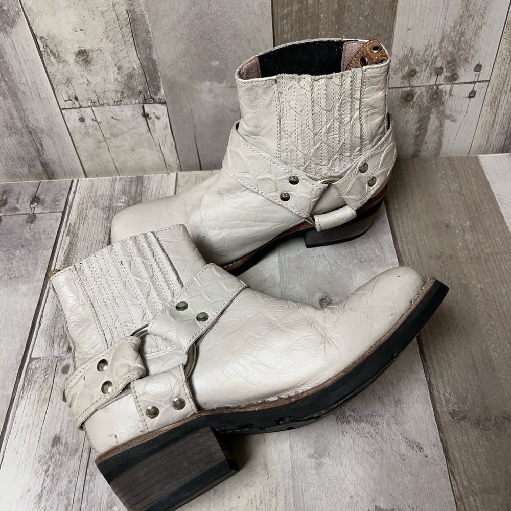 Freebird by Steven Limited Edition Whiskey Mood Ring Bootie Size 6 - Picture 7 of 16